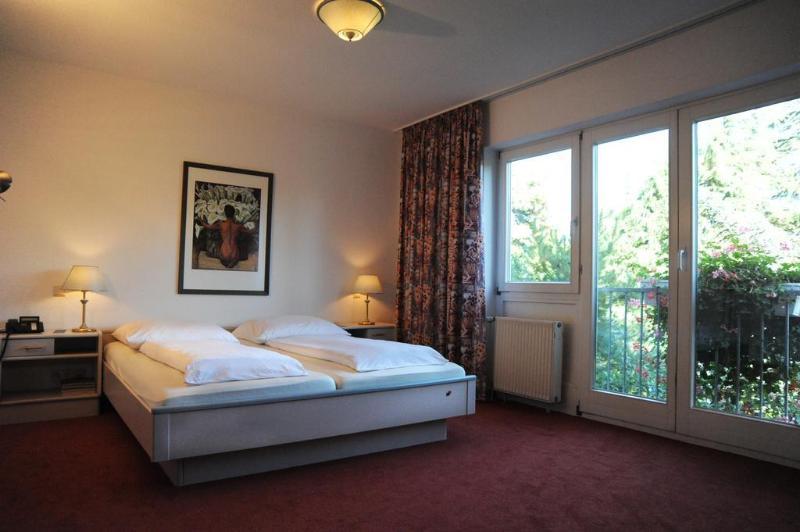 Hotel Restaurant Zur Post Bonn Exterior photo